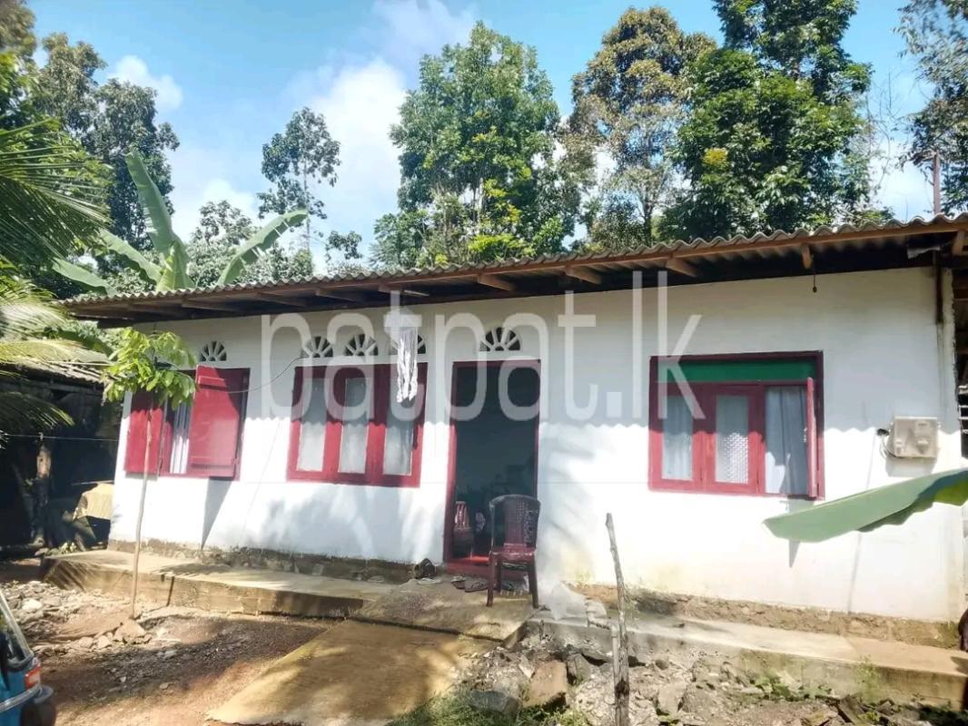 House for Sale in Adampan