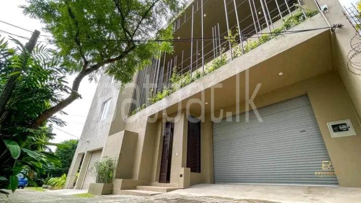 premium-listing-image