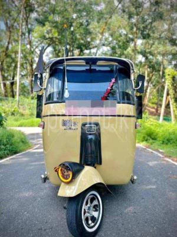 Bajaj 2 stroke 1998 - Used Three wheeler sale in Sri Lanka - patpat.lk