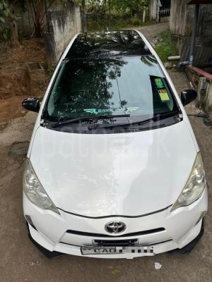 Toyota Aqua 2013 - பயன்படுத்தப்பட்டது கார் sale in Sri Lanka - patpat.lk