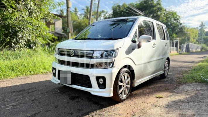Suzuki Wagon R 2018 - பயன்படுத்தப்பட்டது கார் sale in Sri Lanka - patpat.lk