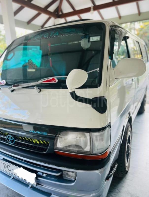 Toyota Hiace 2000 - භාවිතා කරන ලද වෑන් රථය sale in Sri Lanka - patpat.lk