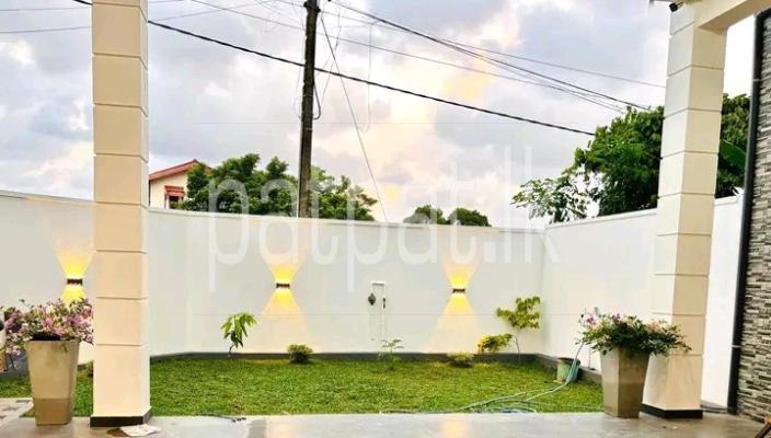 premium-listing-image