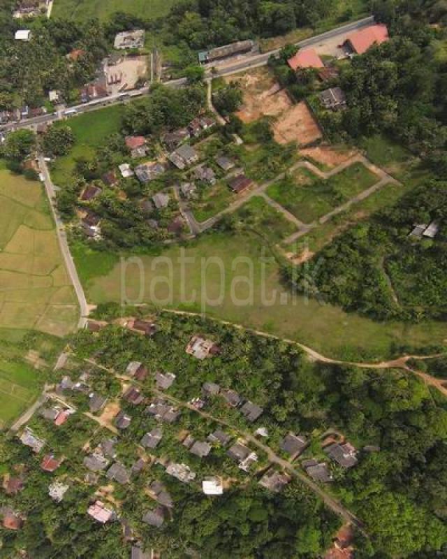 Agricultural Land for Sale in Mirigama