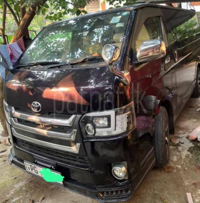 Toyota Hiace 2015 - Used Van sale in Sri Lanka - patpat.lk