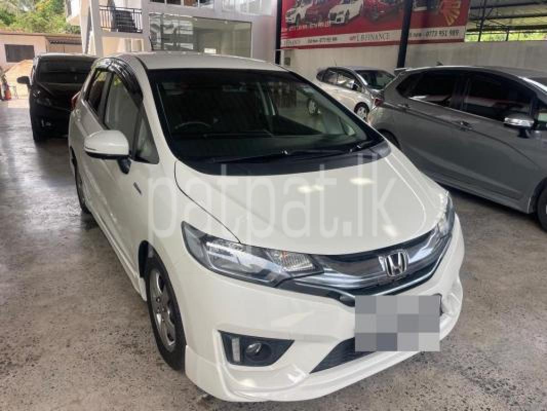Honda FIT S HYBRID 2013 - பயன்படுத்தப்பட்டது கார் sale in Sri Lanka - patpat.lk
