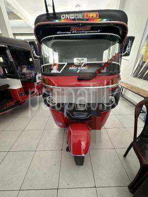 Bajaj Three Wheel 2019 - Used Three wheeler sale in Sri Lanka - patpat.lk