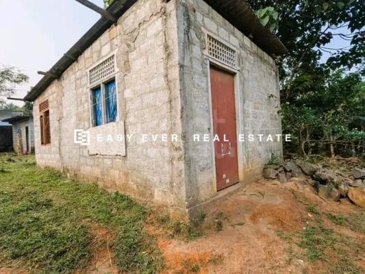 Commercial Land for Sale in Nittambuwa