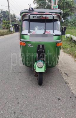 Bajaj Three Wheel 2004 - භාවිතා කරන ලද ත්‍රිරෝද රථය sale in Sri Lanka - patpat.lk