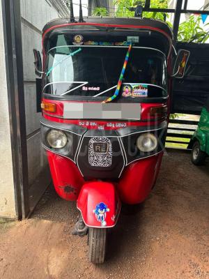 Bajaj 4 stroke 2015 - பயன்படுத்தப்பட்டது முச்சக்கர வண்டி sale in Sri Lanka - patpat.lk