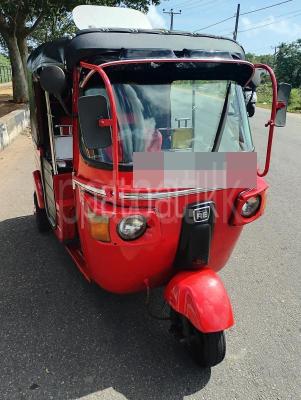 Bajaj Three Wheel 2013 - Used Three wheeler sale in Sri Lanka - patpat.lk