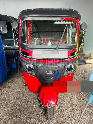 Bajaj Three Wheel 2014 - பயன்படுத்தப்பட்டது முச்சக்கர வண்டி sale in Sri Lanka - patpat.lk