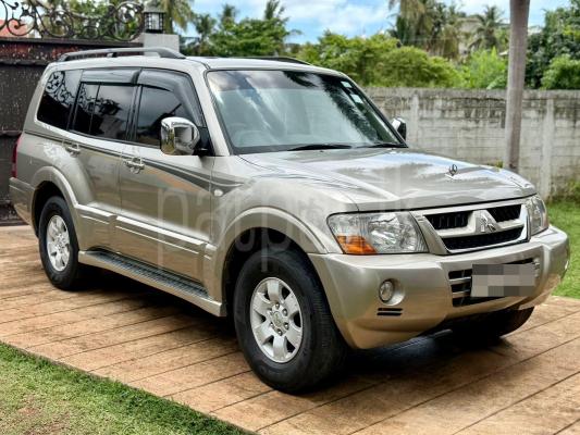 Mitsubishi Montero 2006 - பயன்படுத்தப்பட்டது SUV sale in Sri Lanka - patpat.lk