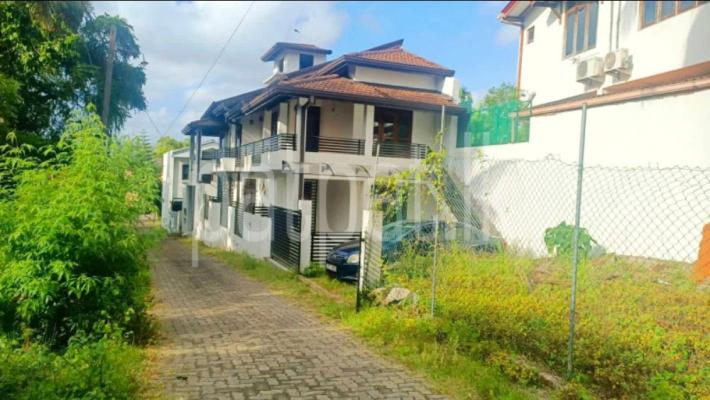 premium-listing-image