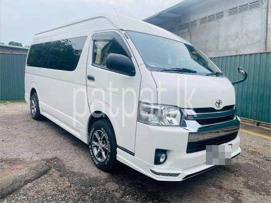 Toyota Hiace 2015 - பயன்படுத்தப்பட்டது வேன் sale in Sri Lanka - patpat.lk