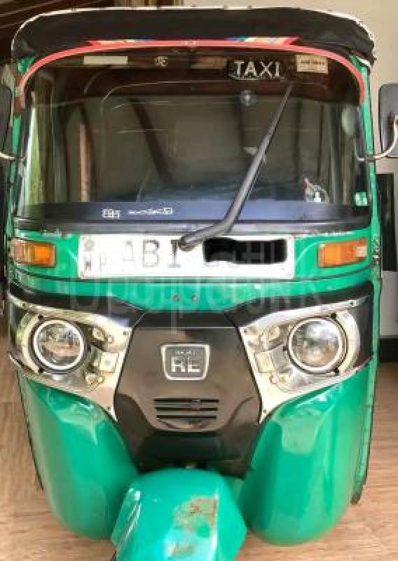 Bajaj 4 stroke 2016 -  Three wheeler sale in Sri Lanka - patpat.lk