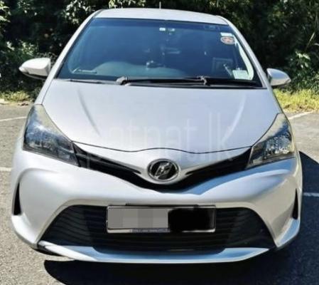 Toyota Vitz 2015 - பயன்படுத்தப்பட்டது கார் sale in Sri Lanka - patpat.lk