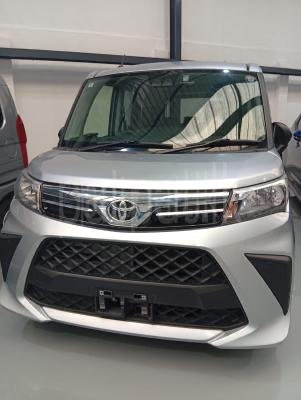 Toyota Roomy 2023 -  கார் sale in Sri Lanka - patpat.lk