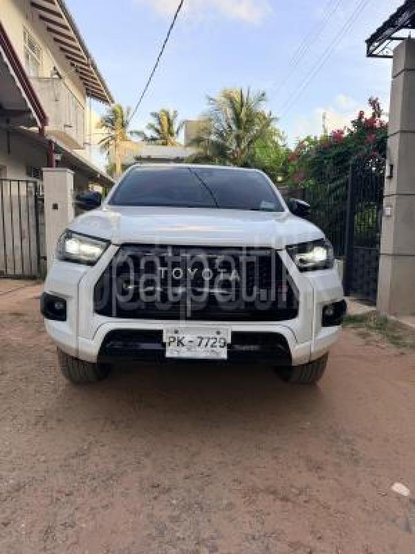 Toyota Hilux 2023 -  சரக்கு போக்குவரத்து sale in Sri Lanka - patpat.lk