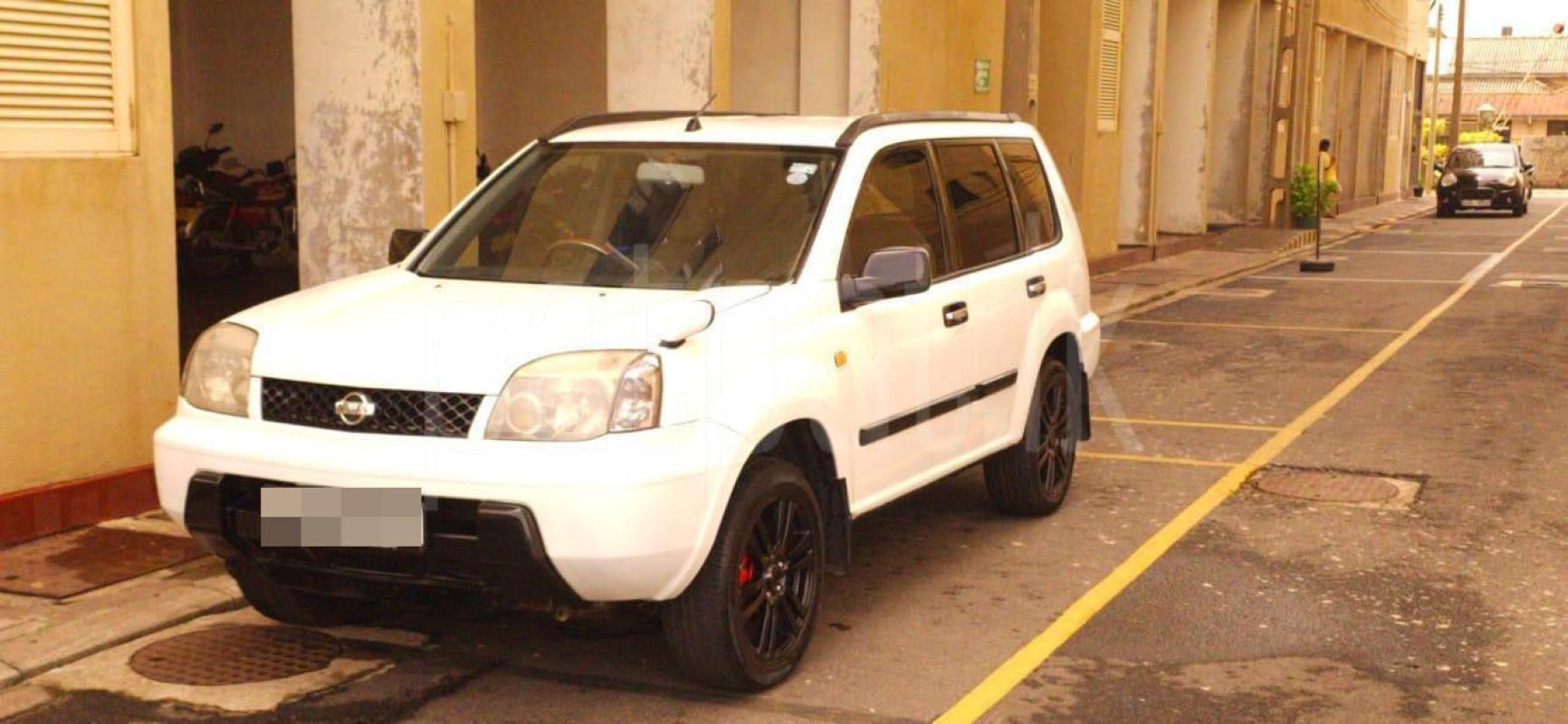 Nissan X Trail 2010 - භාවිතා කරන ලද SUV රථය sale in Sri Lanka - patpat.lk
