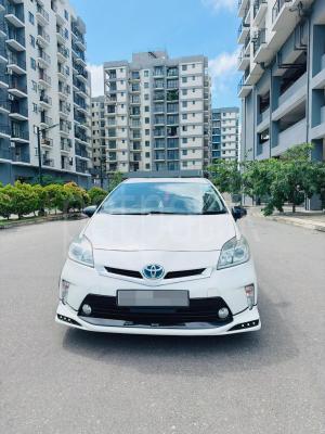 Toyota Prius 2014 - பயன்படுத்தப்பட்டது கார் sale in Sri Lanka - patpat.lk