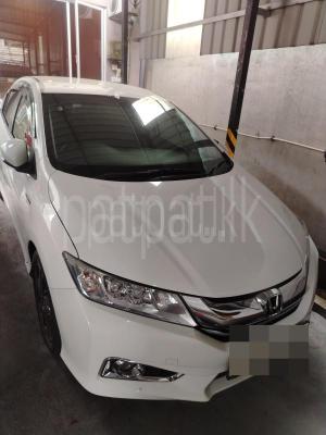 Honda Grace 2017 - Used Car sale in Sri Lanka - patpat.lk