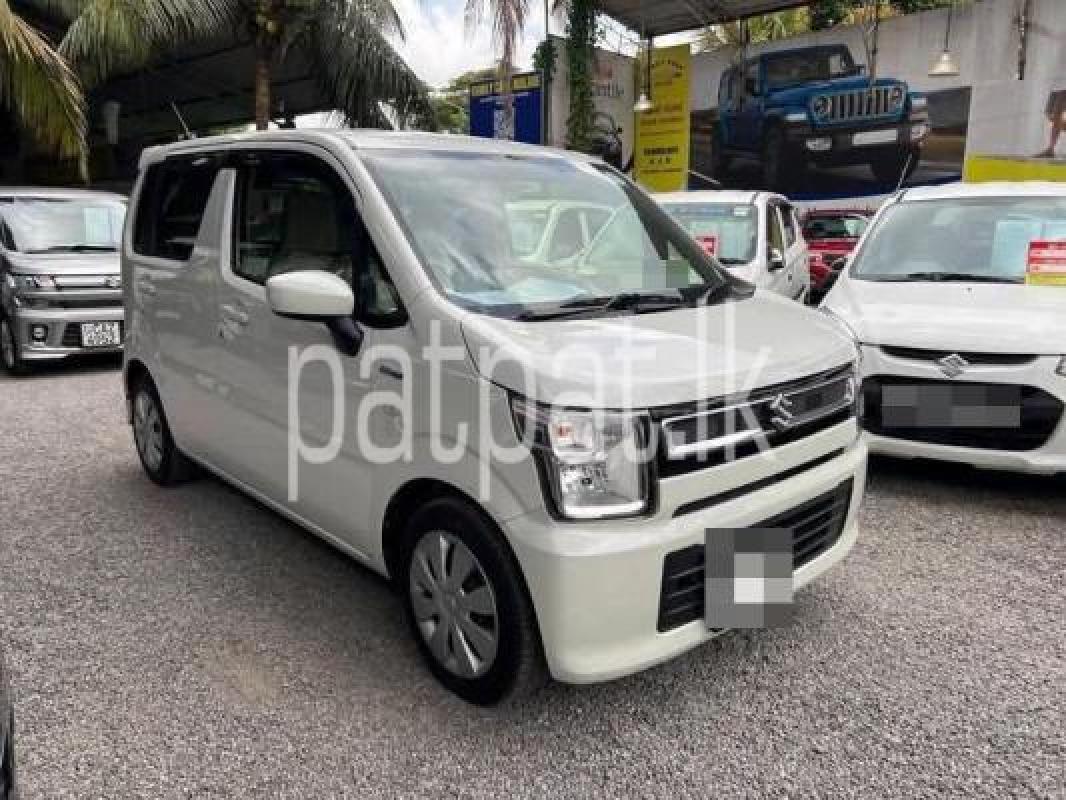 Suzuki Wagon R 2018 - භාවිතා කරන ලද කාර් sale in Sri Lanka - patpat.lk