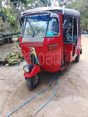 Bajaj Three Wheel 2005
