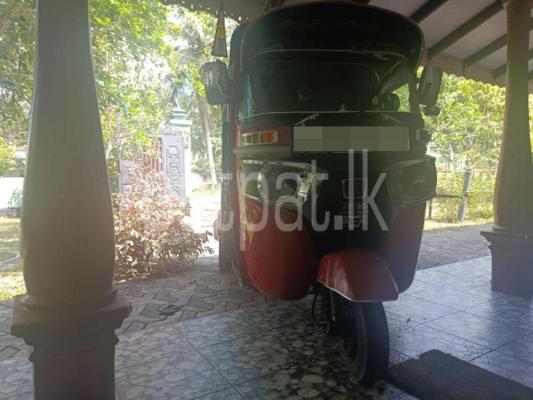 Bajaj Three Wheel 2018 - Used Three wheeler sale in Sri Lanka - patpat.lk