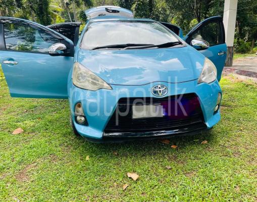 Toyota Aqua 2012 - Used Car sale in Sri Lanka - patpat.lk