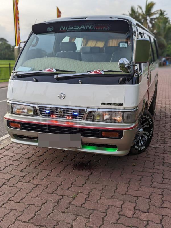 Nissan Caravan 2010 -  வேன் sale in Sri Lanka - patpat.lk