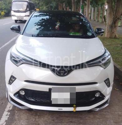 Toyota CHR 2017 - භාවිතා කරන ලද SUV රථය sale in Sri Lanka - patpat.lk