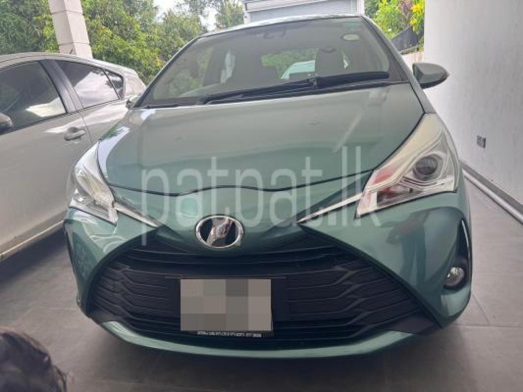 Toyota Vitz 2018 -  கார் sale in Sri Lanka - patpat.lk