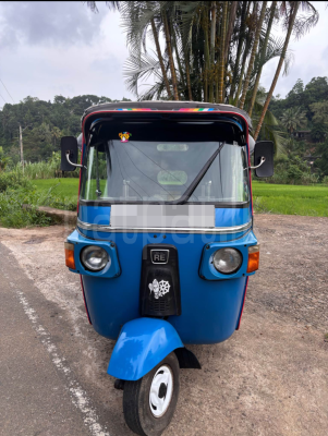 Bajaj 4 stroke 2011 - பயன்படுத்தப்பட்டது முச்சக்கர வண்டி sale in Sri Lanka - patpat.lk
