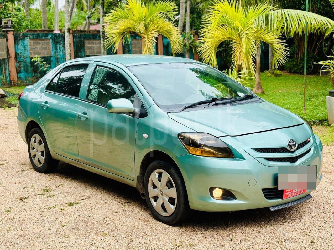 Toyota Yaris 2007 -  கார் sale in Sri Lanka - patpat.lk