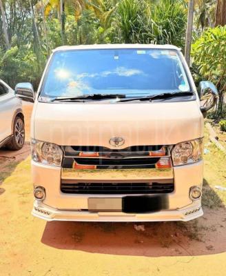 Toyota Hiace 2016 - Used Van sale in Sri Lanka - patpat.lk