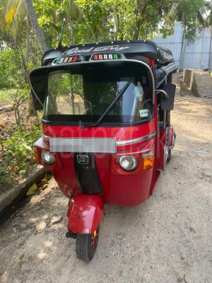 Bajaj Three Wheel 2013 - Reconditioned Three wheeler sale in Sri Lanka - patpat.lk