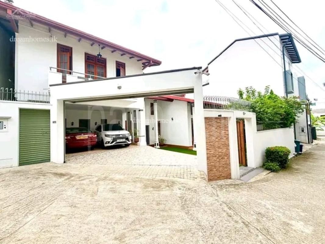 House for Sale in Narahenpita (Colombo 05)