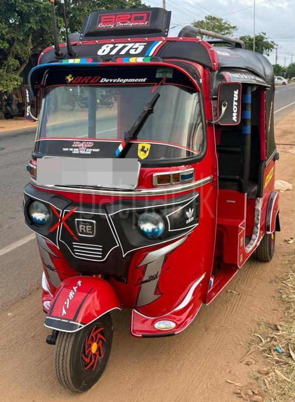 Bajaj 4 stroke 2018 - Used Three wheeler sale in Sri Lanka - patpat.lk