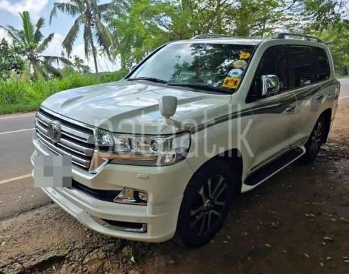 Toyota Land Cruiser Prado 2017 - Used SUV sale in Sri Lanka - patpat.lk