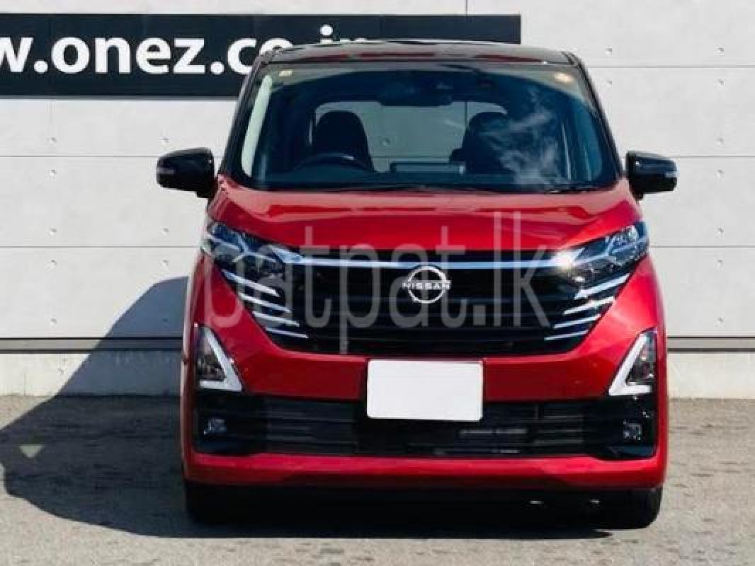 Nissan DAYZ HIGHWAY STAR 2023 -  Car sale in Sri Lanka - patpat.lk