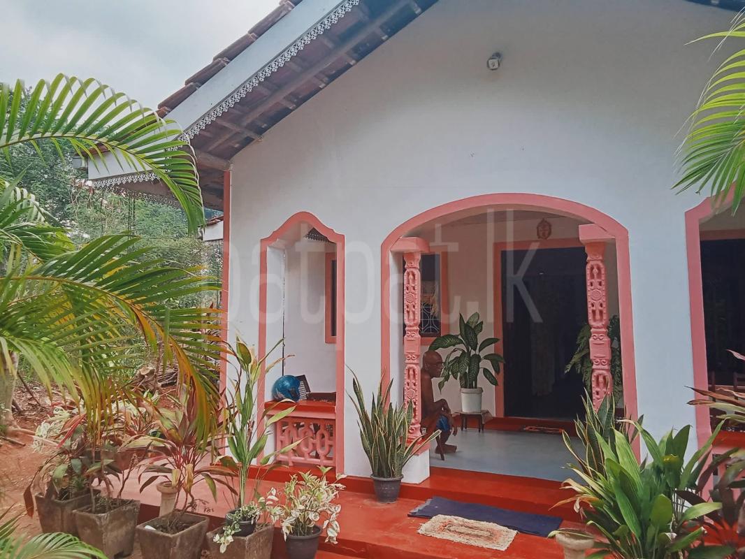 House for Sale in Lunama