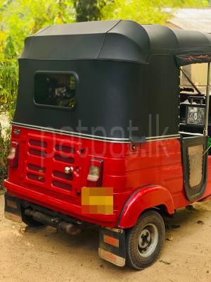 Bajaj Three Wheel 2011 -  Three wheeler sale in Sri Lanka - patpat.lk