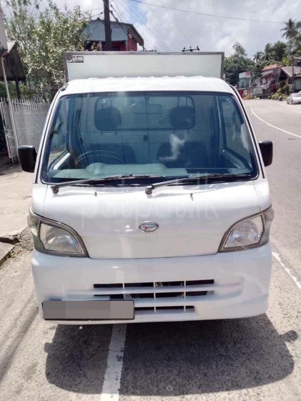 Daihatsu Terios 2007 - Used Truck sale in Sri Lanka - patpat.lk