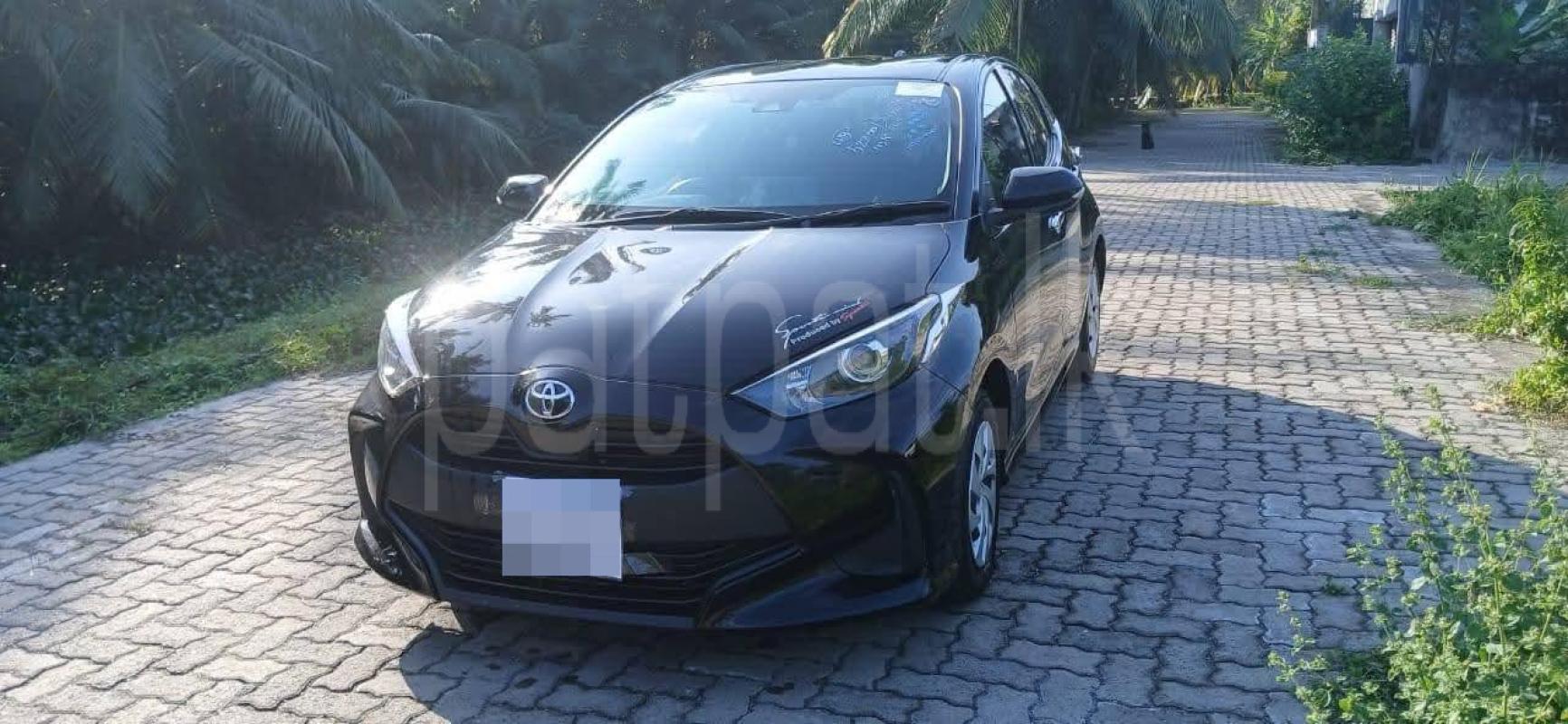 Toyota Yaris 2025 -  Car sale in Sri Lanka - patpat.lk
