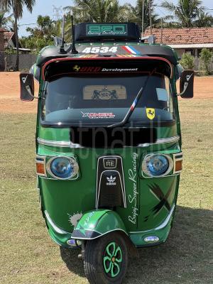 Bajaj 4 stroke 2010 - භාවිතා කරන ලද ත්‍රිරෝද රථය sale in Sri Lanka - patpat.lk