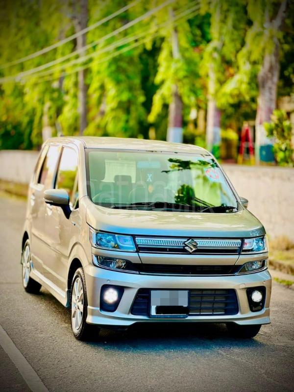 Suzuki Wagon R 2010 - භාවිතා කරන ලද කාර් sale in Sri Lanka - patpat.lk