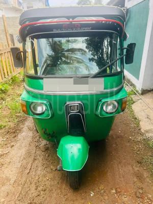 Bajaj Three Wheel 2012 - භාවිතා කරන ලද ත්‍රිරෝද රථය sale in Sri Lanka - patpat.lk