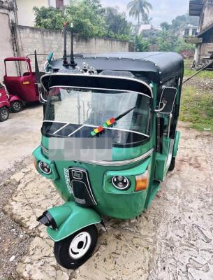 Bajaj 4 stroke 2013 -  முச்சக்கர வண்டி sale in Sri Lanka - patpat.lk