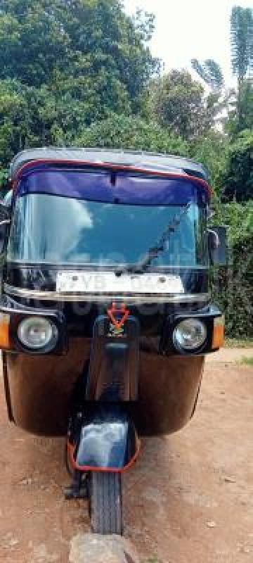 Bajaj 4 stroke 2011 - භාවිතා කරන ලද ත්‍රිරෝද රථය sale in Sri Lanka - patpat.lk